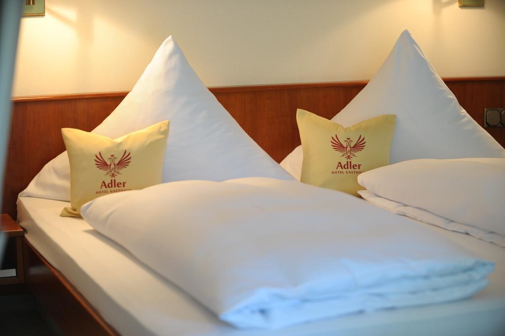 Hotel Gasthaus Adler Bad Waldsee Room photo